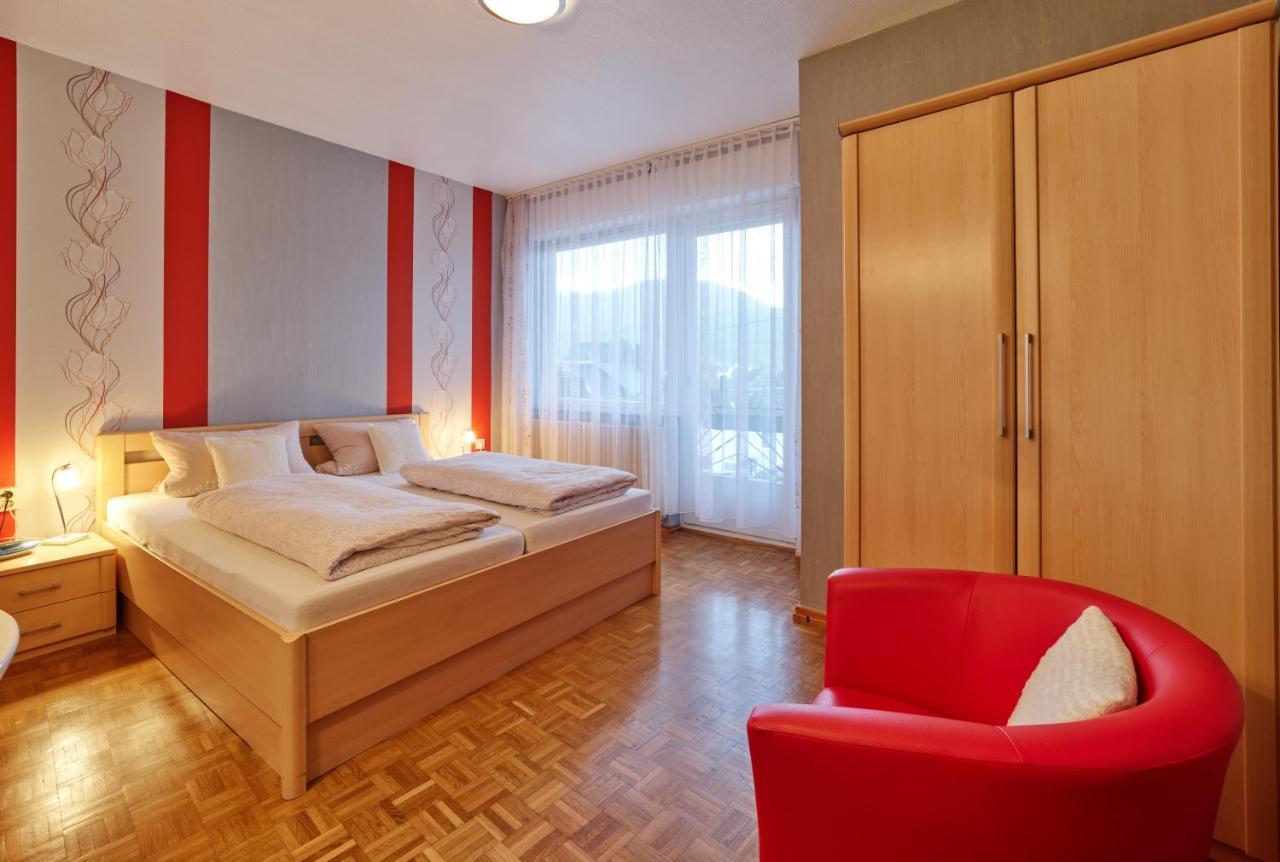Weingut Christoffel Apartment Kovenig ภายนอก รูปภาพ